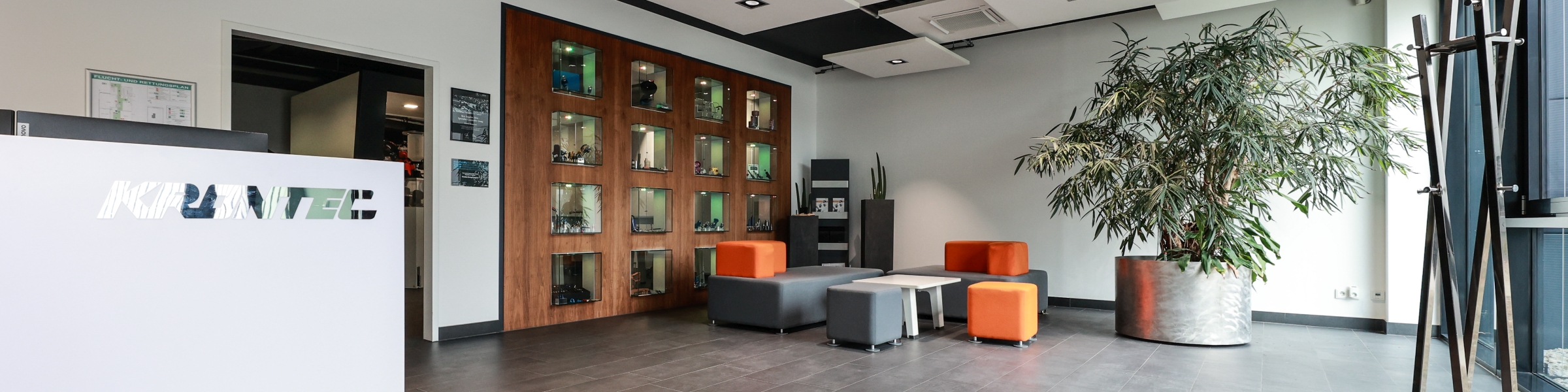 header-slider-image-1